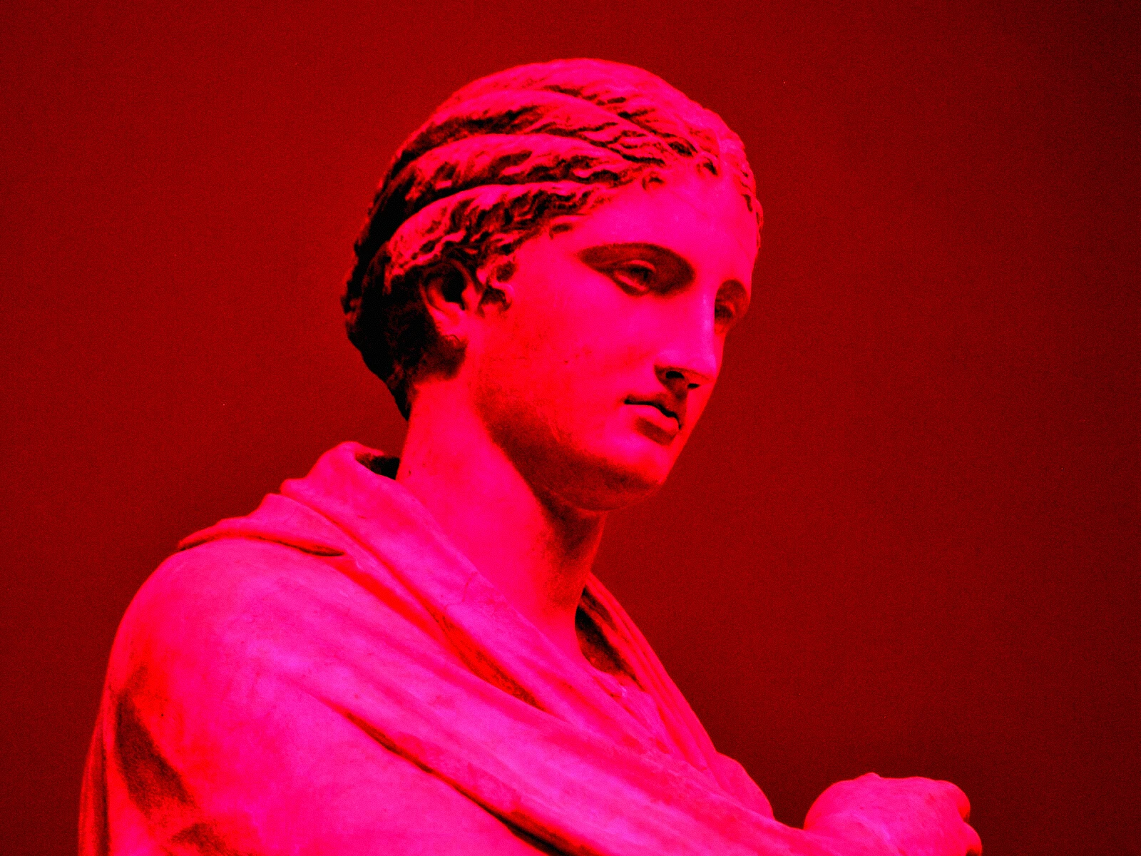 CONTRAST 3: tone expanded, the infrared palette at full strength
